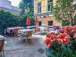 Westend City Hostel GmbH