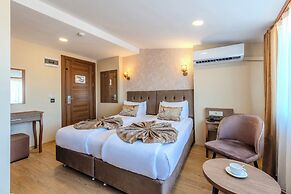 Sultan Hamit Hotel