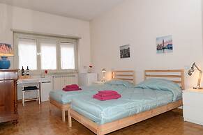 Room-welcome to our Establishment We wil
