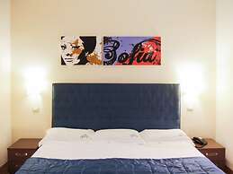 Rome Armony Suites - Deluxe Room