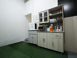 Single Room With Ac, Central Accomodation