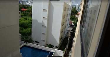 Thep Thip Mansion F5 R5003
