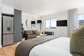 Point Break Luxury Apartments