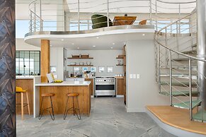 Point Break Luxury Apartments