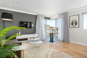 Point Break Luxury Apartments
