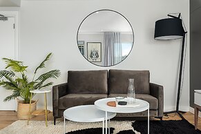 Point Break Luxury Apartments