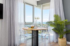 Point Break Luxury Apartments