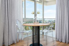 Point Break Luxury Apartments
