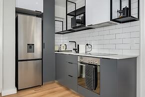 Point Break Luxury Apartments