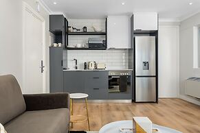 Point Break Luxury Apartments