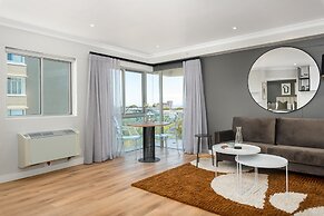 Point Break Luxury Apartments