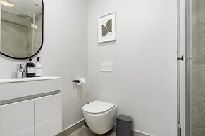 Point Break Luxury Apartments