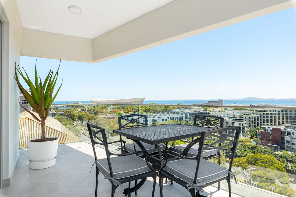 Point Break Luxury Apartments