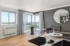 Point Break Luxury Apartments