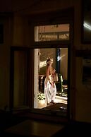 Manili Boutique Suites & Villas