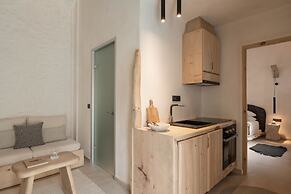Manili Boutique Suites & Villas