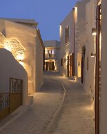 Manili Boutique Suites & Villas