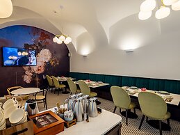 Hotel Heritage