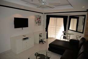 Jomtien Beach Condominium 6th Floor Apartment