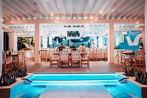 Luna Beach