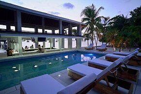Luna Beach