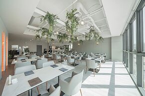 ACT Hotel