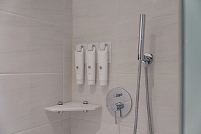 ACT Hotel