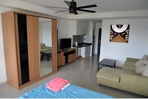 Pattaya Plaza Floor 6