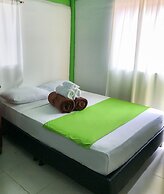Room-room With 1 Double bed and 2 Single