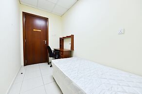 Marina Park 1 Bed with Study for 3 People