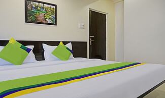Itsy Hotels Chetan Executive Hadapsar Phursungi