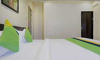 Itsy Hotels Chetan Executive Hadapsar Phursungi
