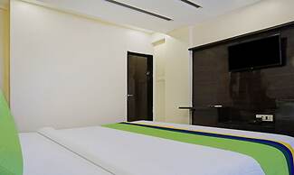 Itsy Hotels Chetan Executive Hadapsar Phursungi
