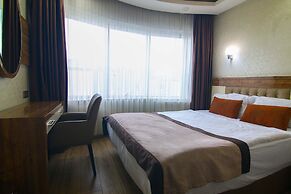 Grand Zara Otel