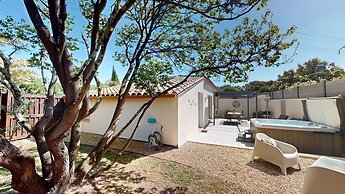 Casa Dina