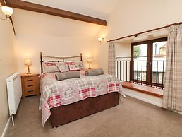 Red Deer Cottage