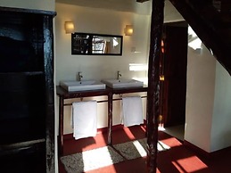 Ngari Hill Ecolodge