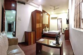 Hotel Mandakini Plaza