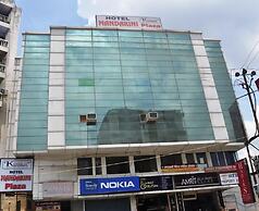Hotel Mandakini Plaza