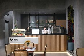 HB Serviced Apartment - Lac Long Quan