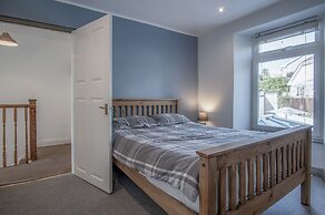 Cambrian Cottage - 3 Bed Cottage - Tenby