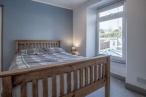 Cambrian Cottage - 3 Bed Cottage - Tenby