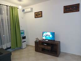 1-bedroom Apartment With Pool View, Beach Experien