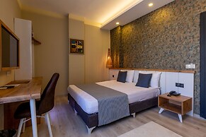 Der Inn Hotel