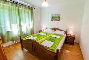 Frida Luxury Beachfront Villa