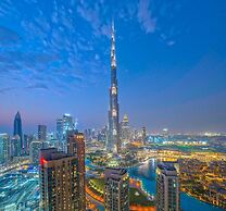 Spectacular 2BR With Burj Khalifa Fountain View