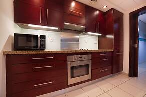 Upgraded Apartment w Stunning Burj Khalifa View