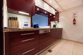 Upgraded Apartment w Stunning Burj Khalifa View