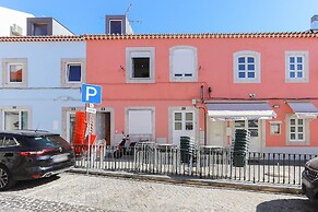 Benfica Apartments I by Homing