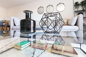 Benfica Apartments III by Homing